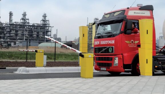 Den Hartogh Service Centre Concept optimises logistics chemical companies